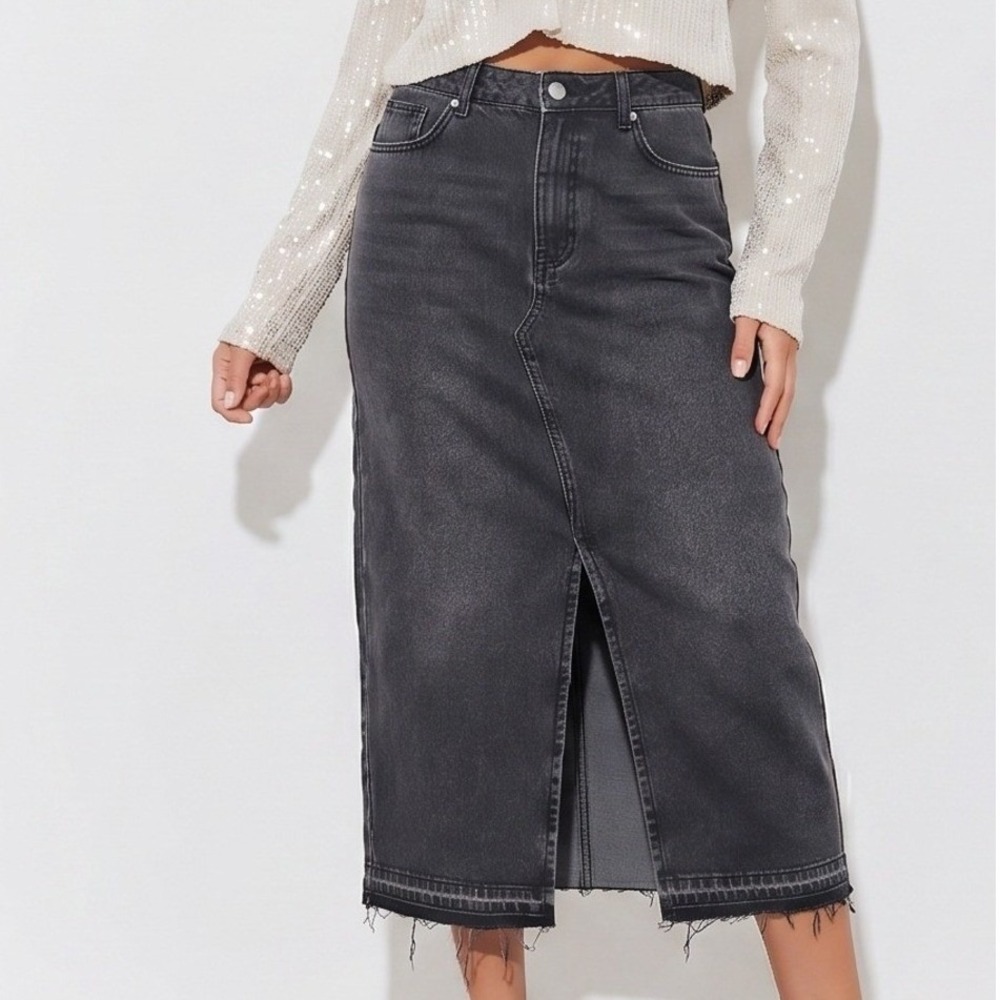 H&M &Denim Black Light Wash Front Slit Denim Jean Distressed Midi Skirt XL